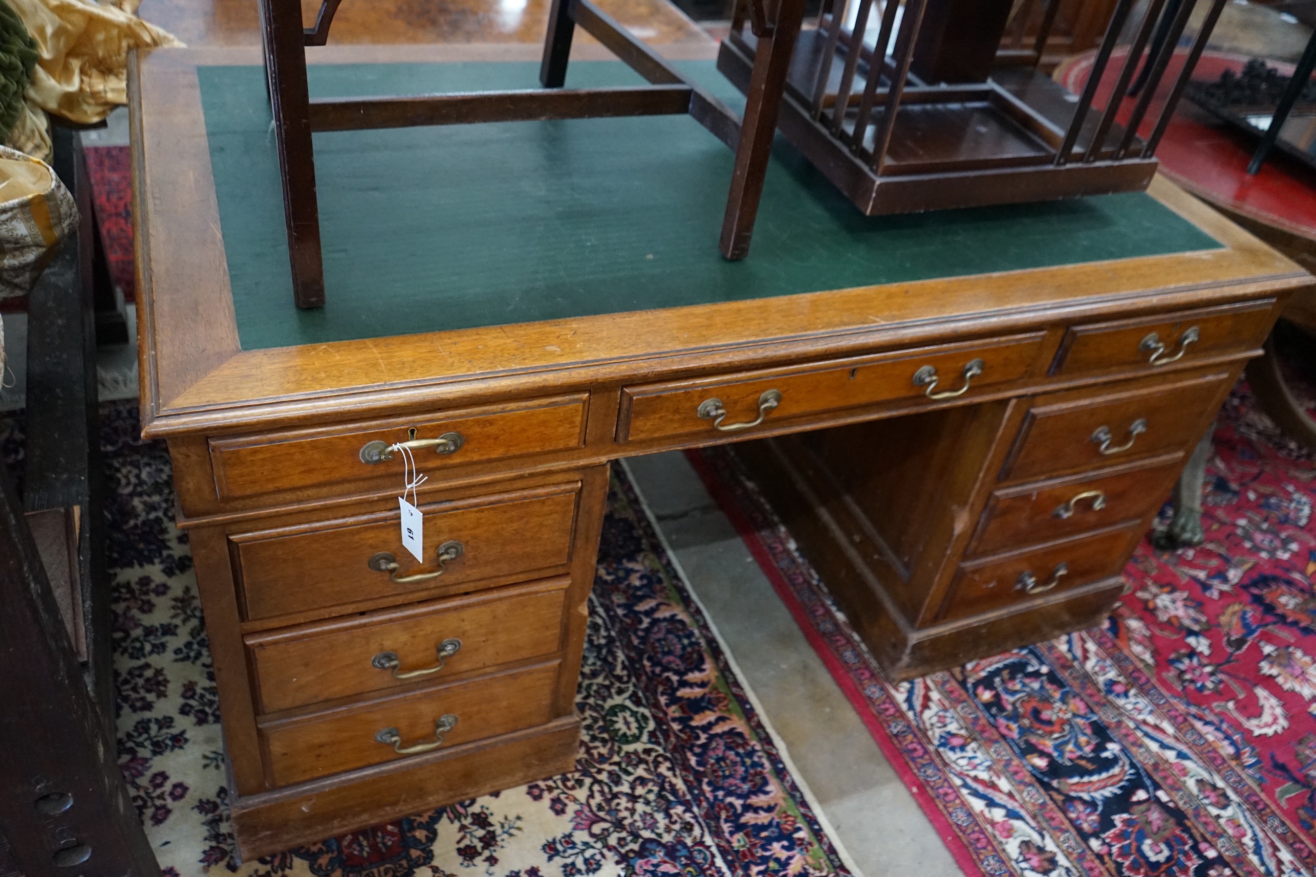 An early 20th century mahogany pedestal desk, width 152cm, depth 90cm, height 78cm